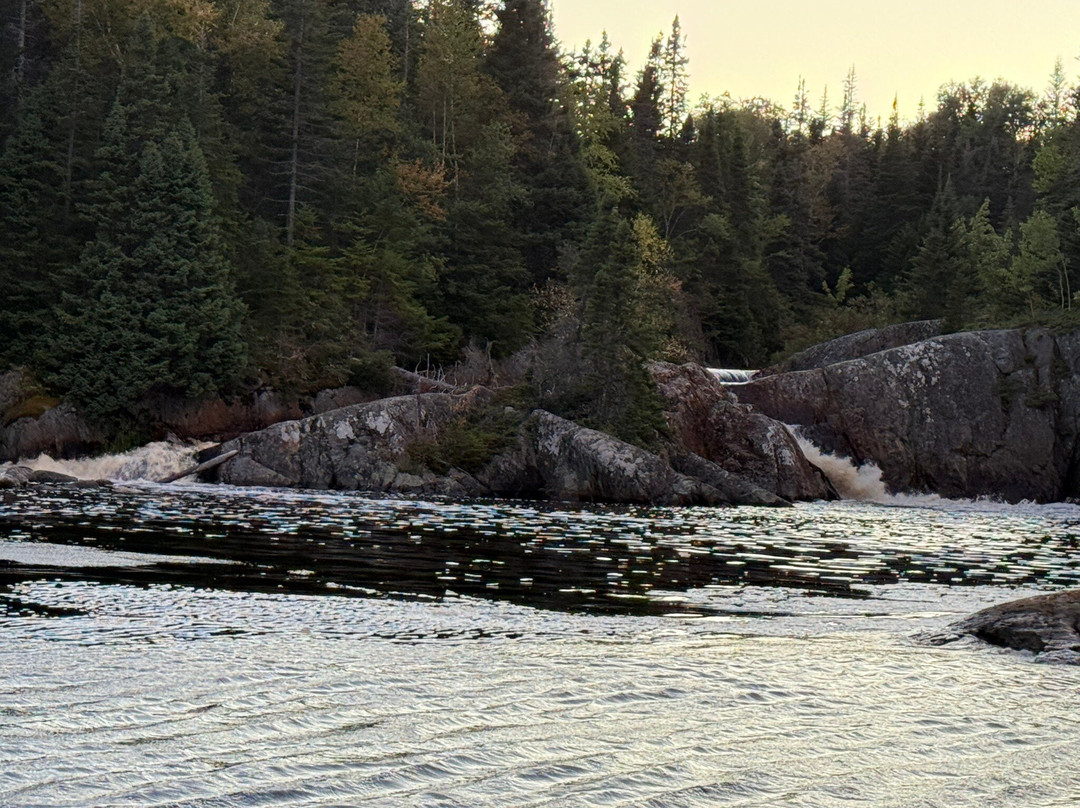 Clarey's Diving & Eco Boat Tours-Triton必去景点