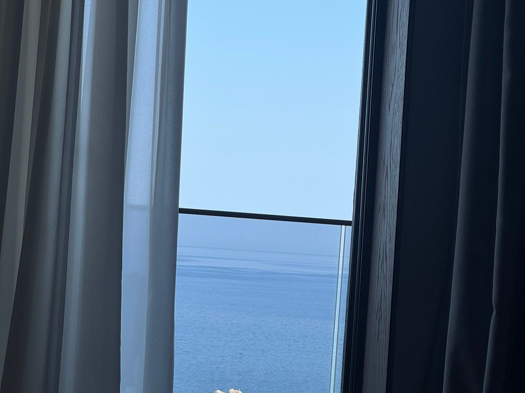 Mazarine Hotel主图