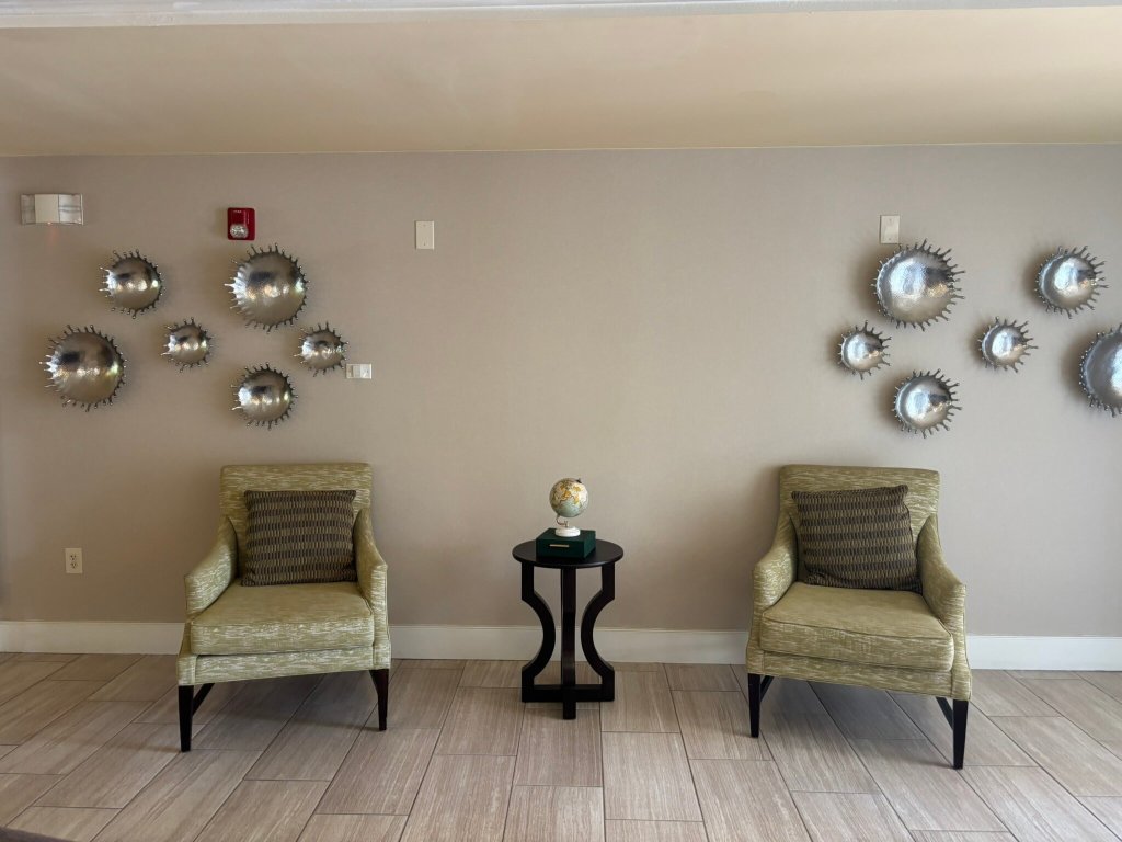 沃林福德梅里登希尔顿惠庭套房酒店-官方