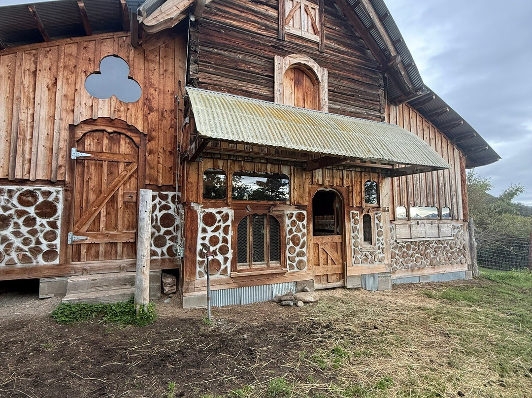 Dean Homestead and Art Studios Tour and The Dean Gallery-荷马必去景点