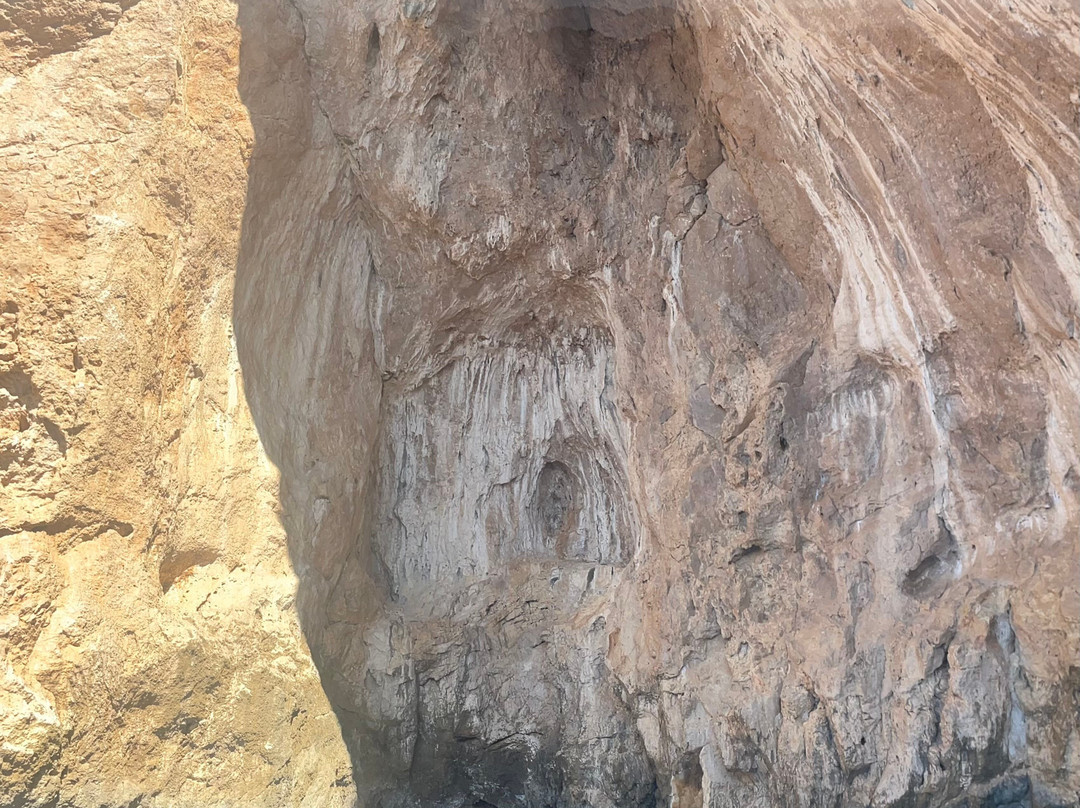 Captain of Cruises-Makris Gialos必去景点