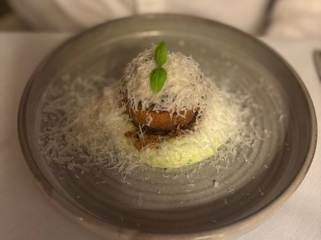 Yalbury Cottage主图