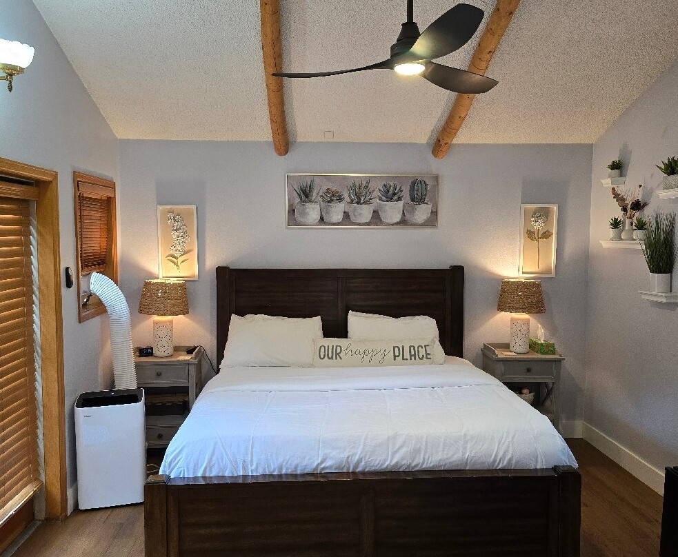 Riversong Inn Retreat主图