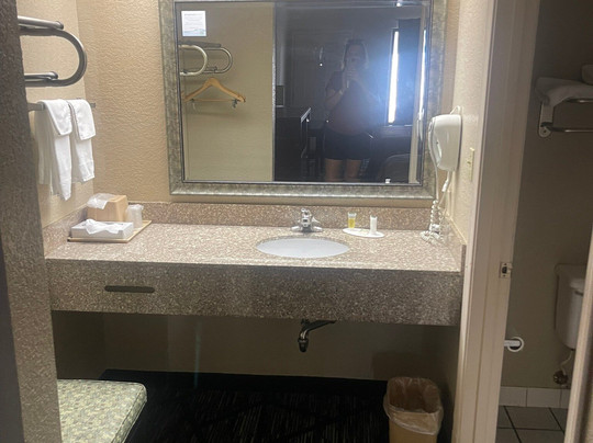 Super 8 by Wyndham Mobile主图