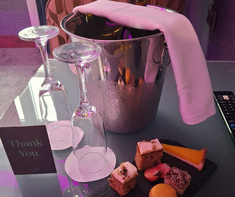 波特劳希传统酒店主图