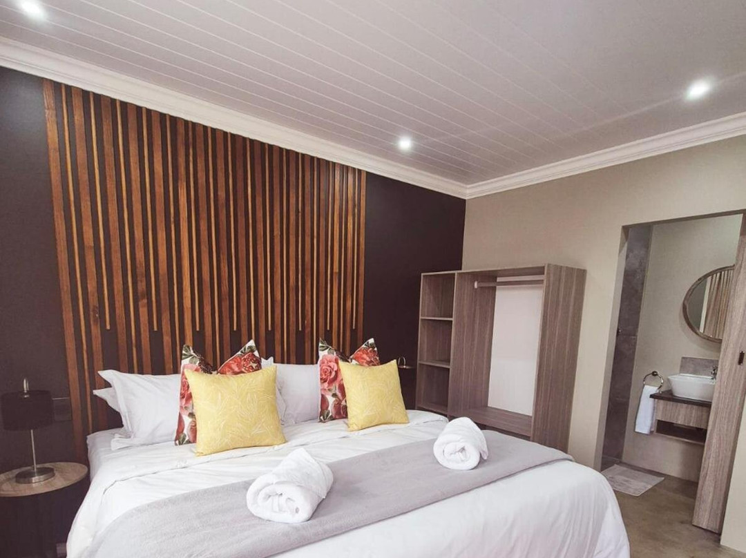 Evegreen Guest Lodge