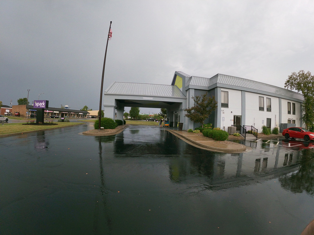 Spark by Hilton Bardstown主图