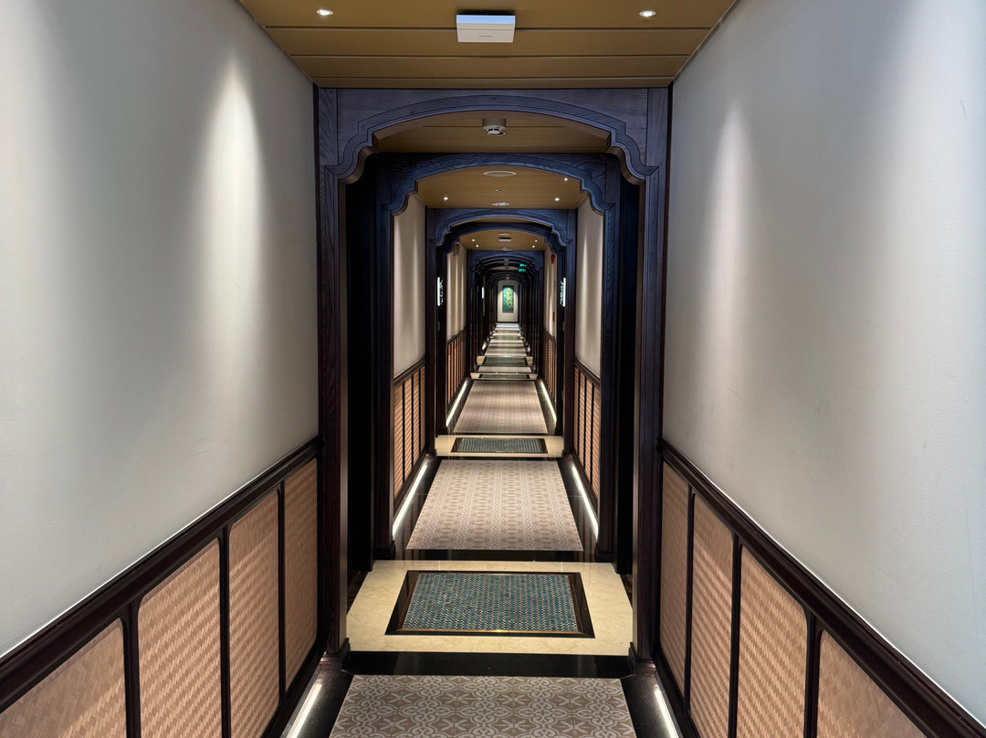 Halong Capella Cruise-海防必去景点