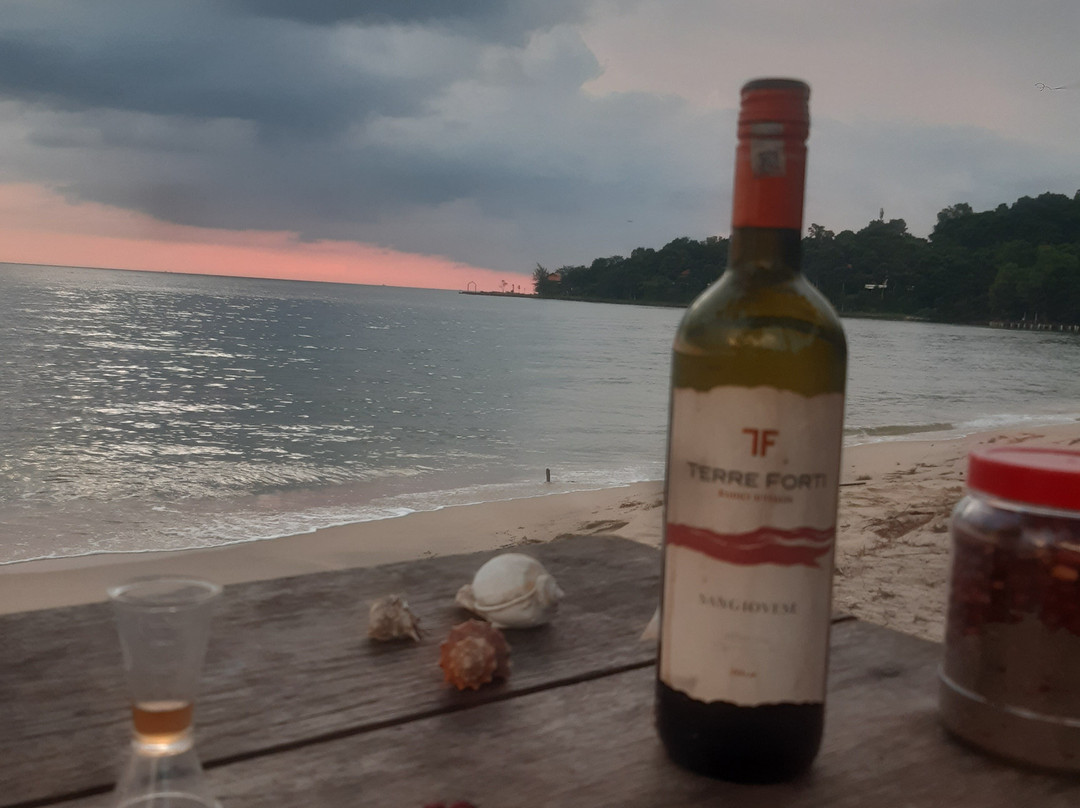 Jimmy Beach Bar Phu Quoc-Cua Can必去景点