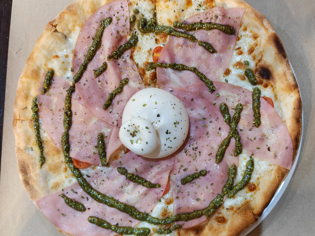 Romolo Y Remo Pizzería