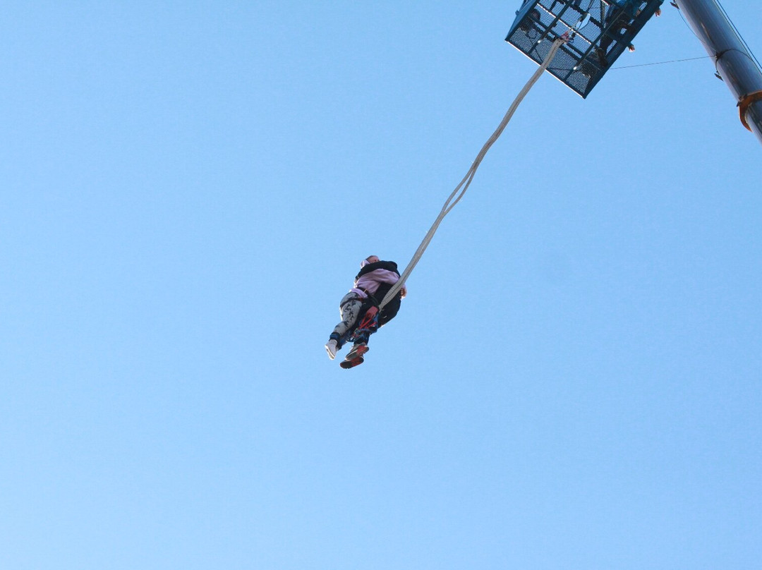 UK Bungee Club - Manchester 160ft Bungee Jump-索尔福德必去景点