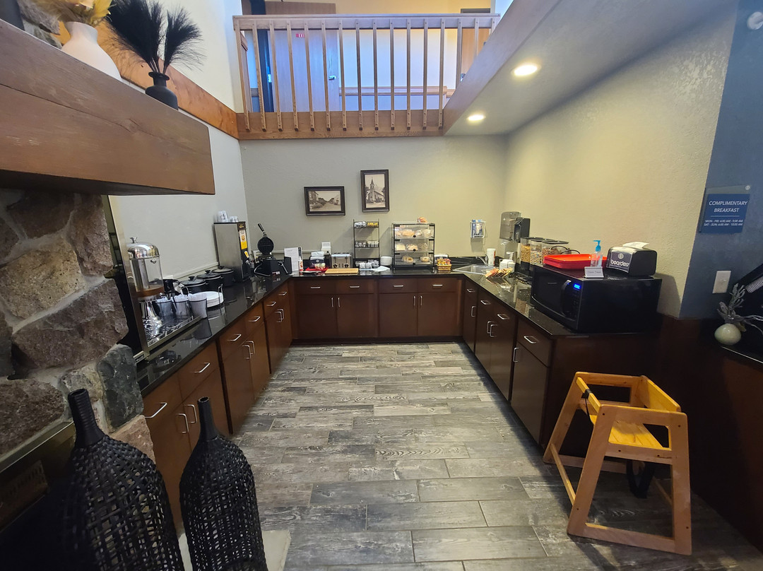 Boarders Inn and Suites by Cobblestone Hotels - Medford主图