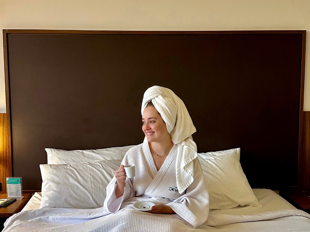 Hotel Deville Business Maringá主图