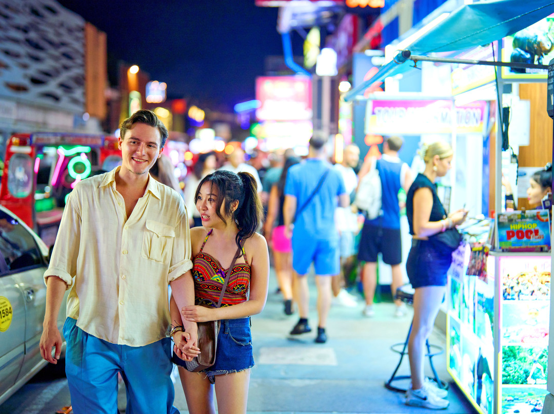 Beyond Night Market-芭东海滩必去景点