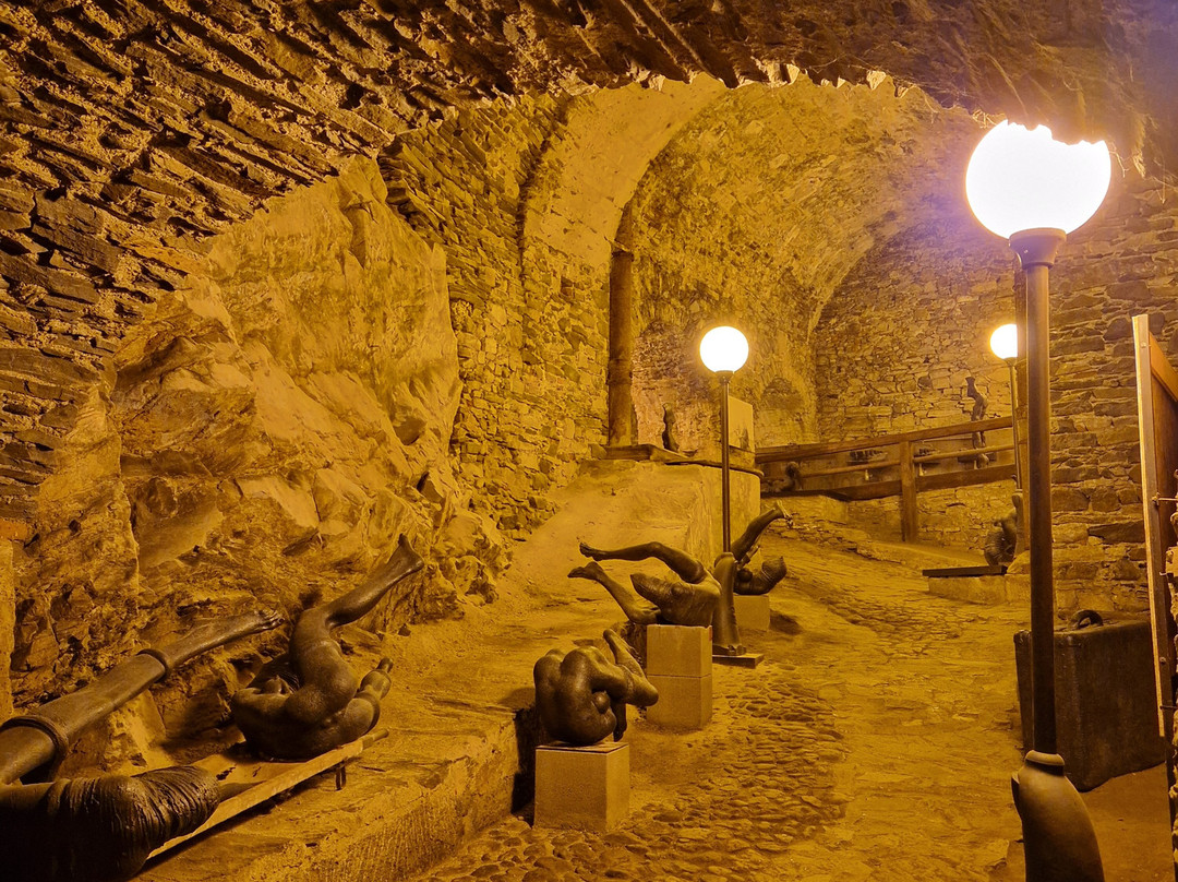 Miroslav Paral Art Gallery-克鲁姆洛夫必去景点