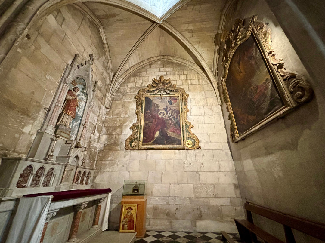 Paroisse de la Résurrection du Seigneur d’Ollières-Ollieres必去景点