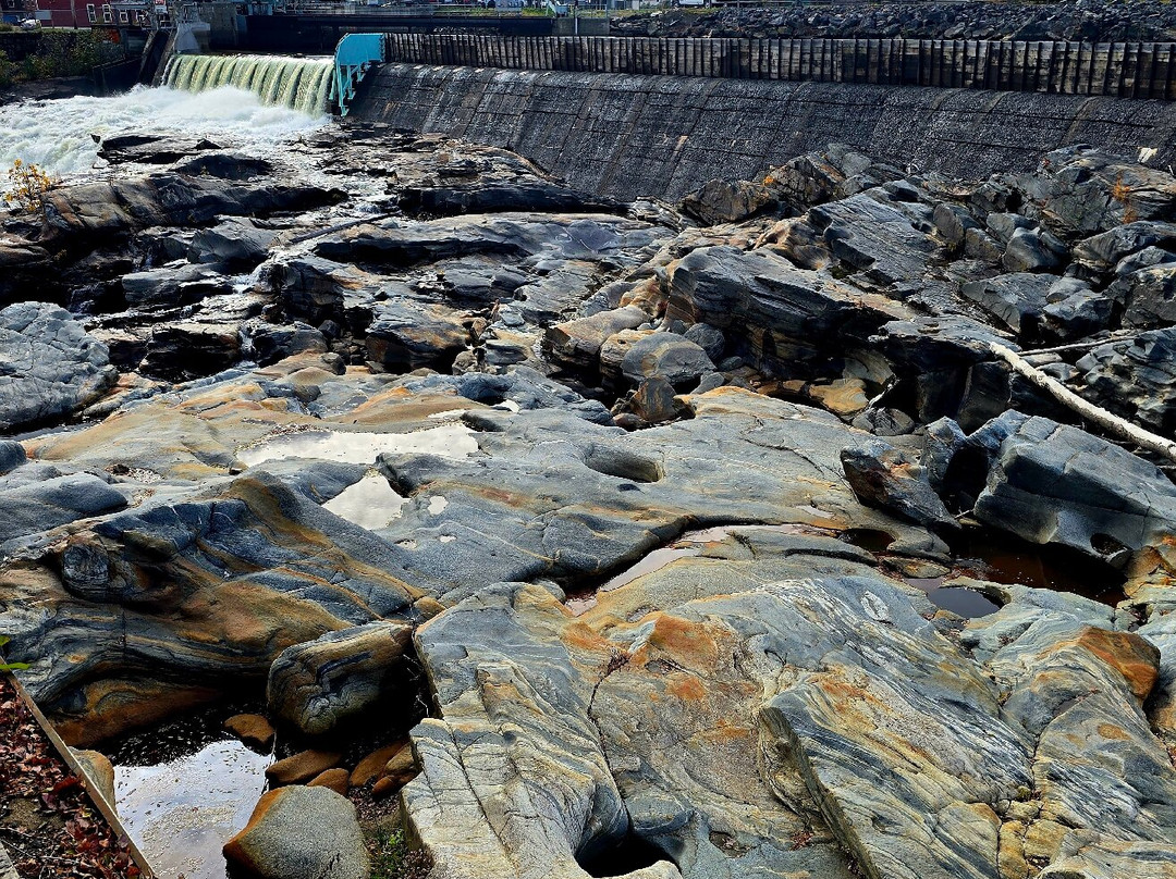 Glacial Potholes-Shelburne Falls必去景点