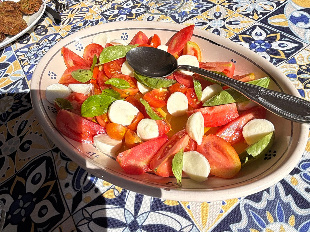 Azienda Agricola Ammirabile-蒙特斯佩托利必去景点