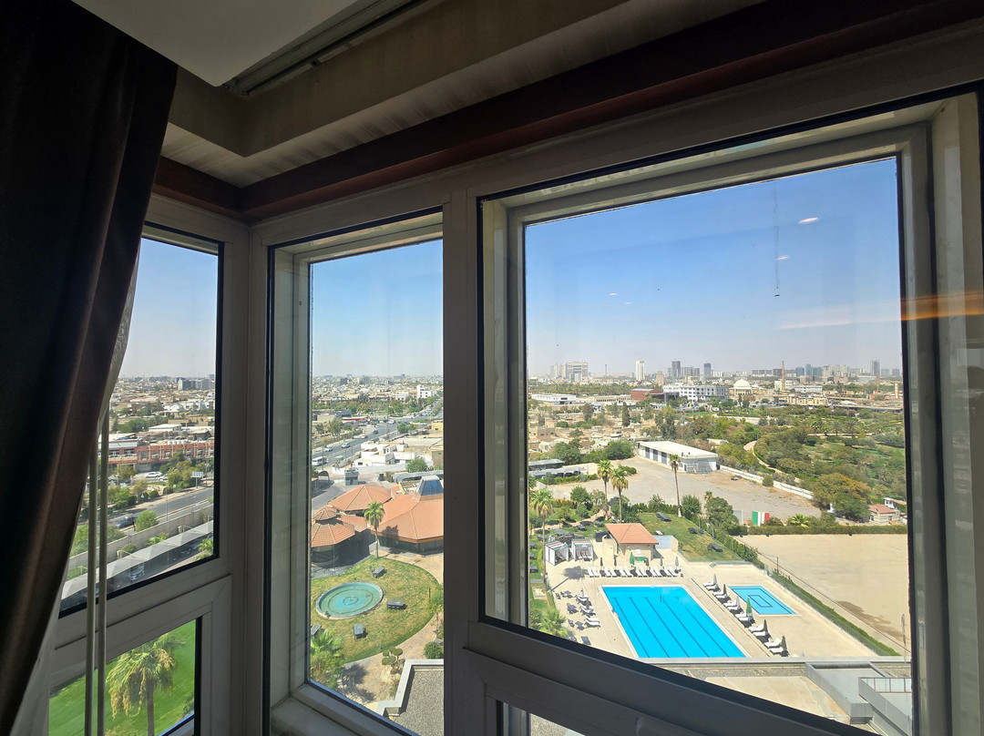 Erbil International Hotel主图