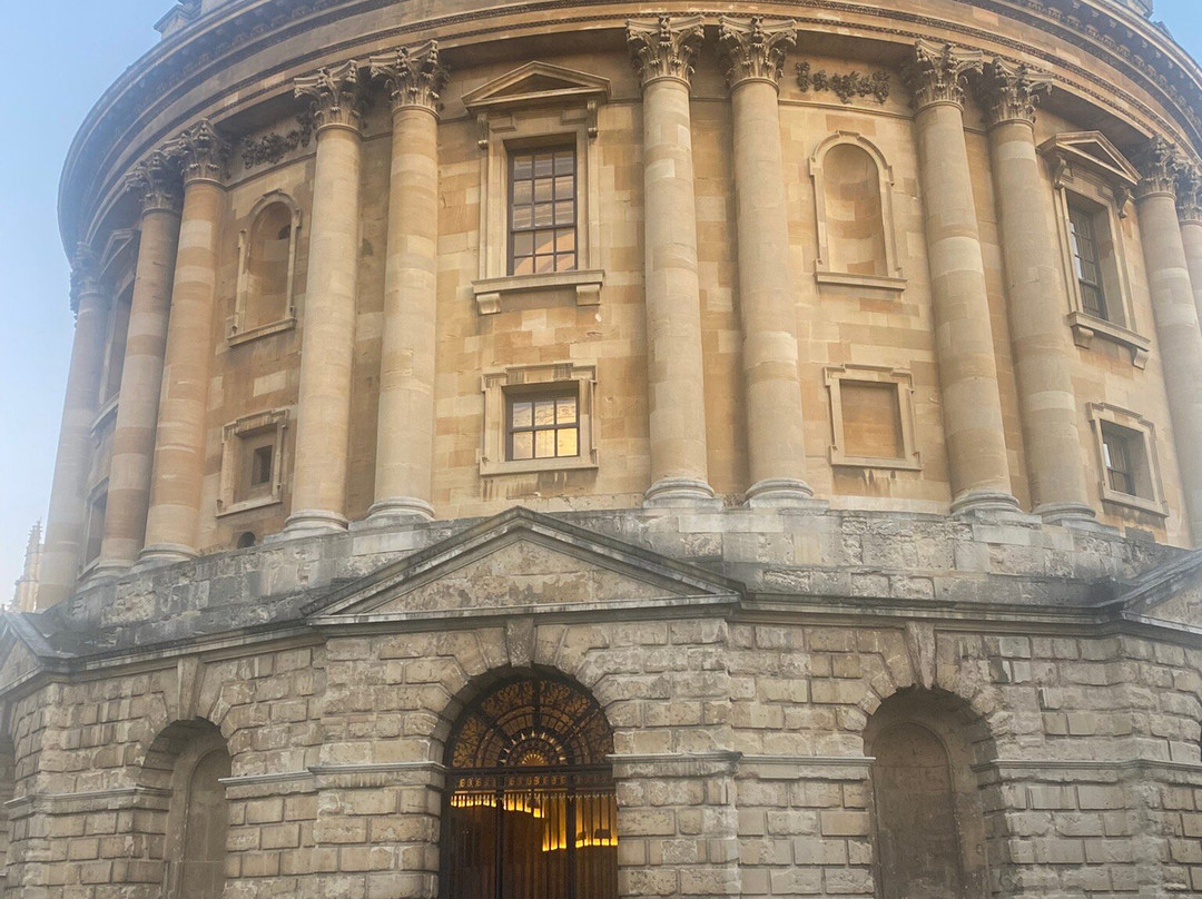 拉德克里夫图书馆-牛津必去景点