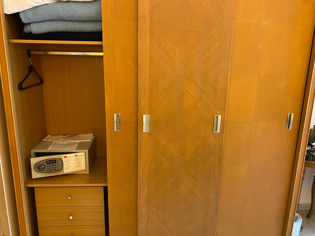 棕榈翼海滩度假酒店主图