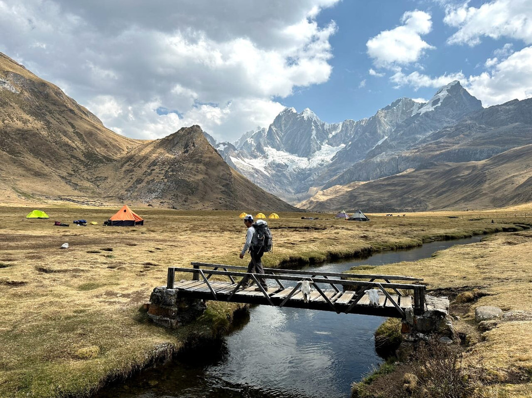 Peru Adventures-瓦拉斯必去景点