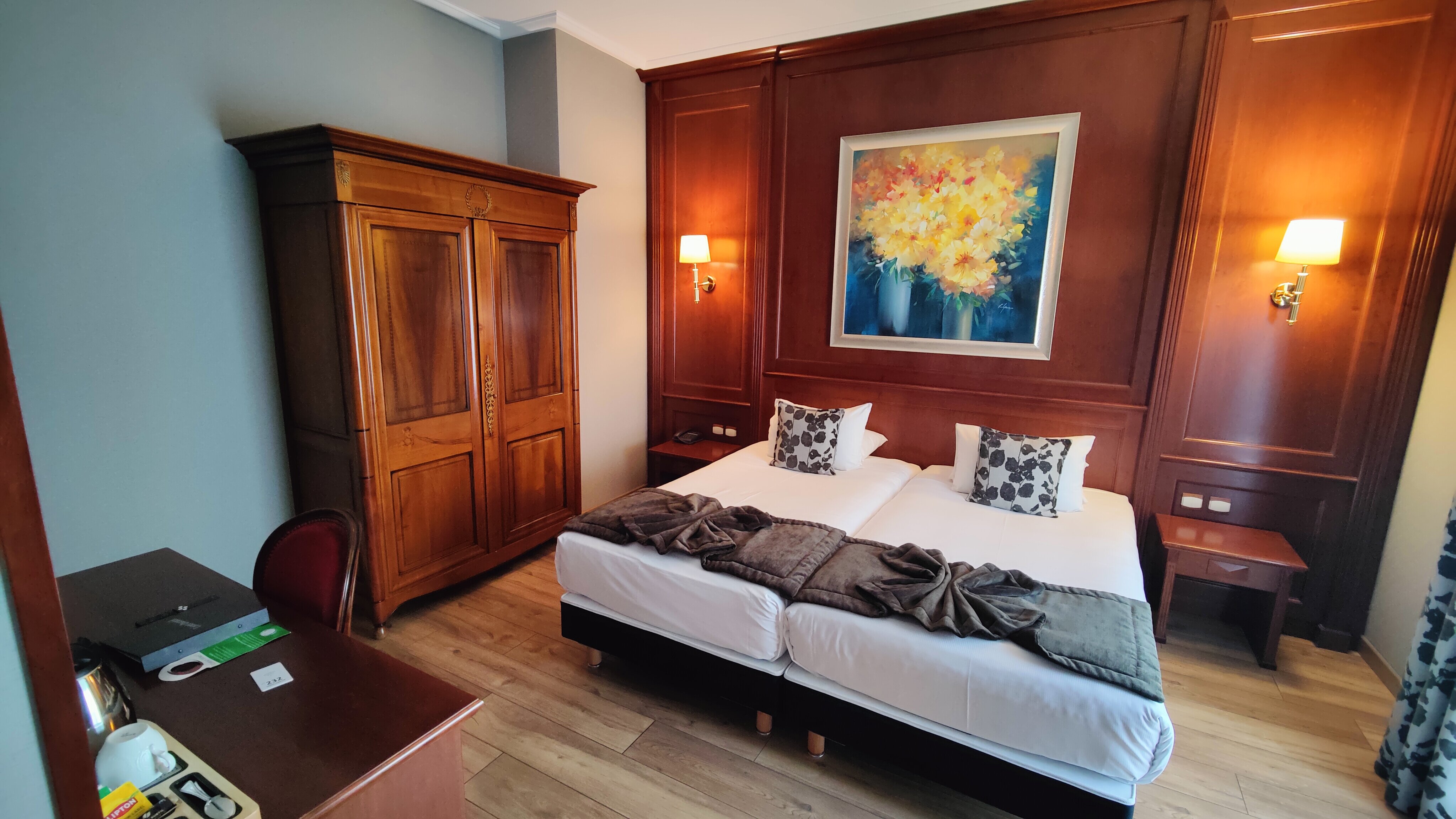 布里斯托酒店-客卧