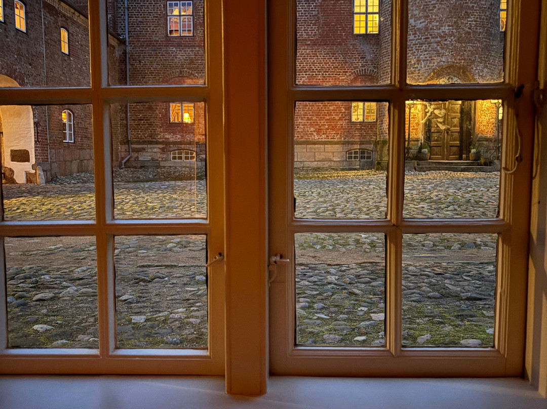 Broholm Castle-古默必去景点