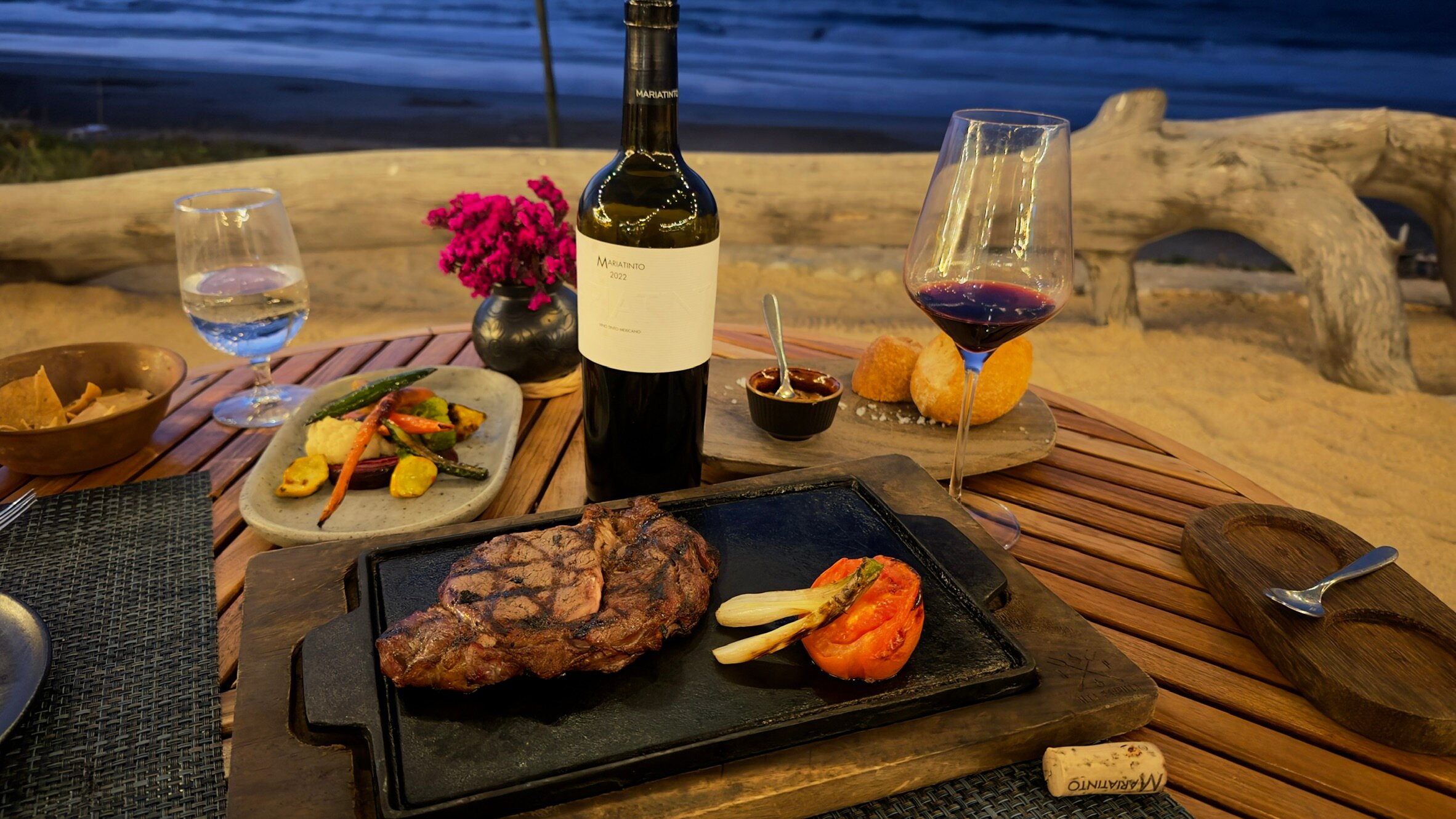 Conrad Punta de Mita-官方