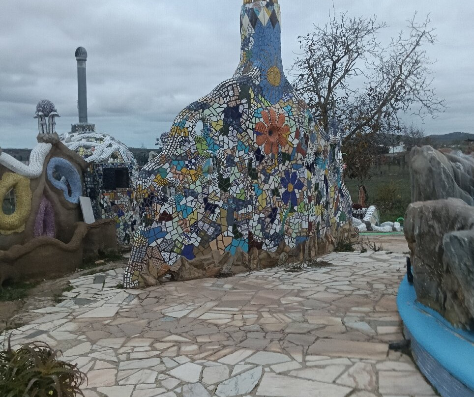 El Capricho de Cotrina-Los Santos de Maimona必去景点