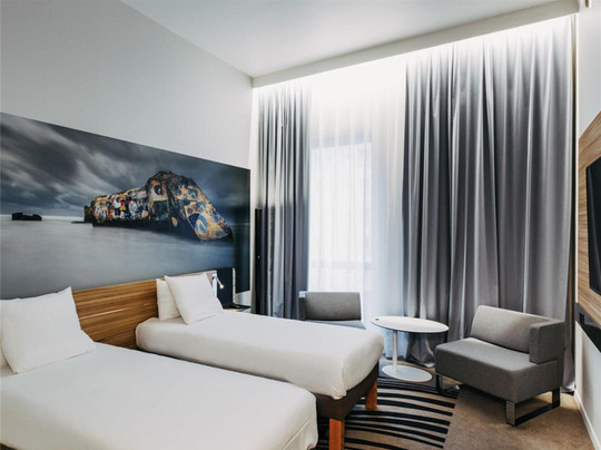 特朗布莱昂法兰西酒店住宿-巴黎戴高乐码头诺富特酒店