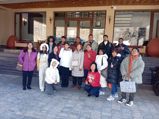 Heevan Villas Sonamarg - River Front Luxury主图