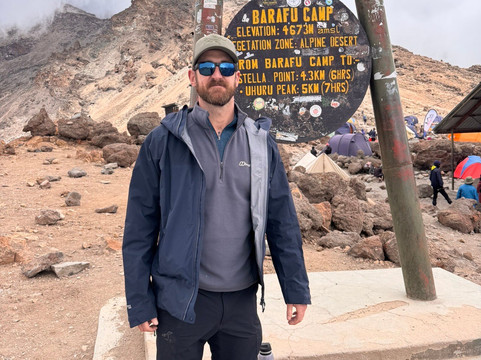 Ahsante Tours-莫西必去景点