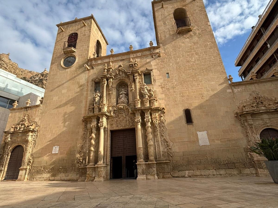 Basilica Santa Maria-阿利坎特省必去景点