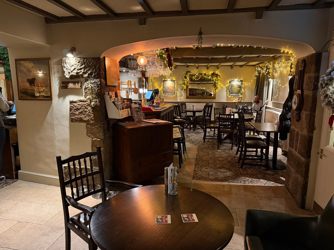 Kings Arms Hotel主图