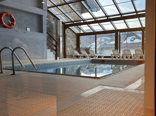 萨连特别墅酒店主图