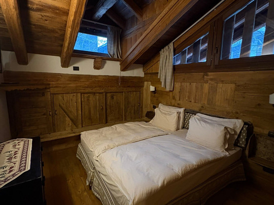 Au Coeur des Neiges主图