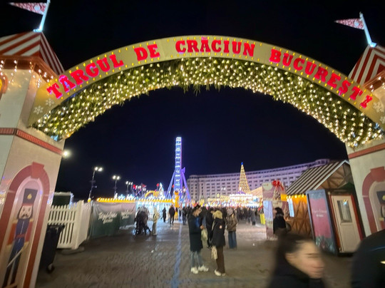 Piața Constituției-布加勒斯特必去景点