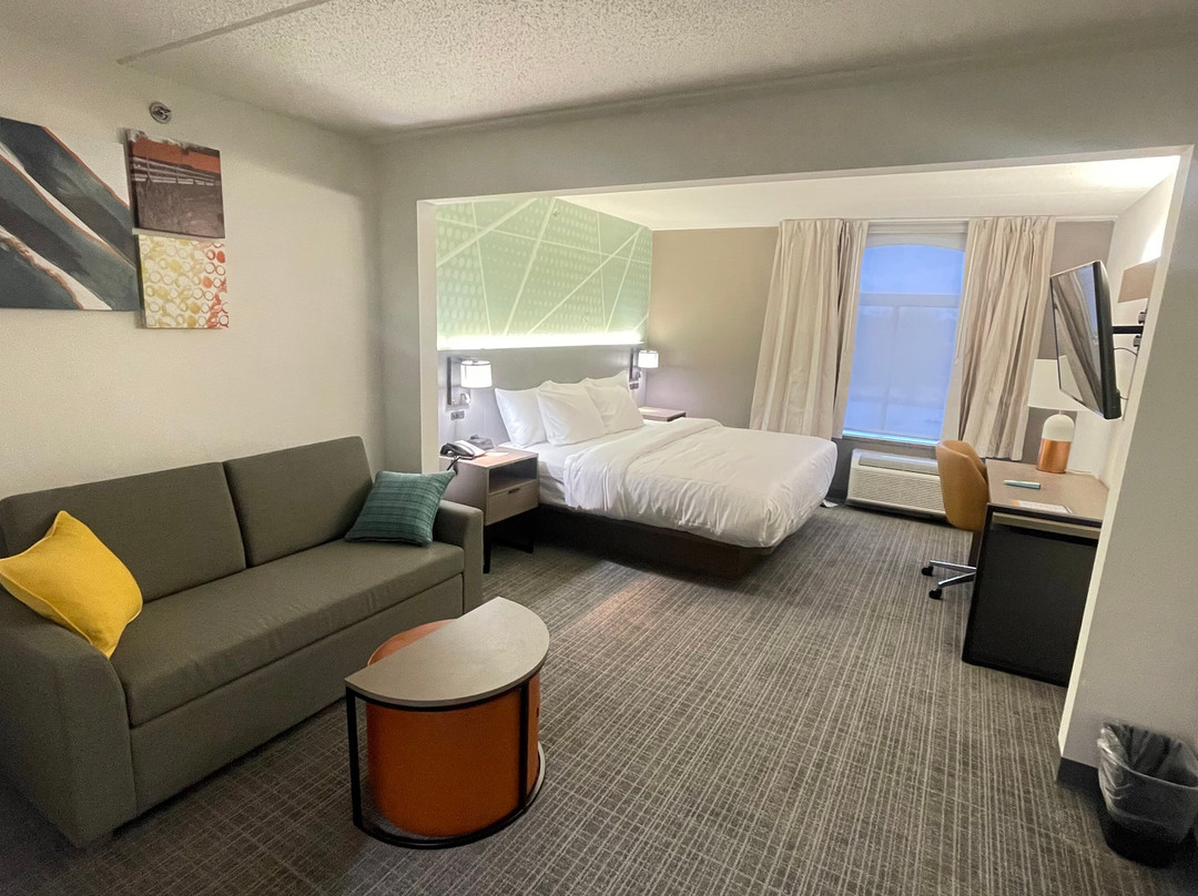 麦迪逊马格纳森大酒店主图