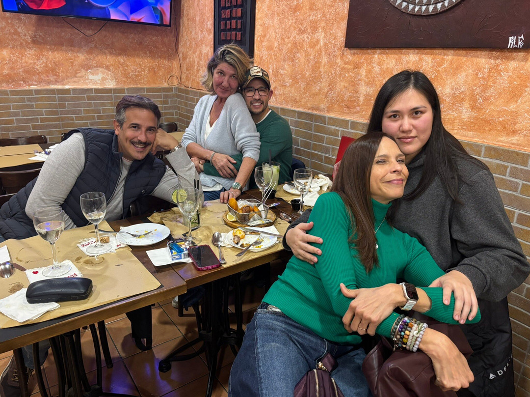 Mi Casa Bar Y Restaurante