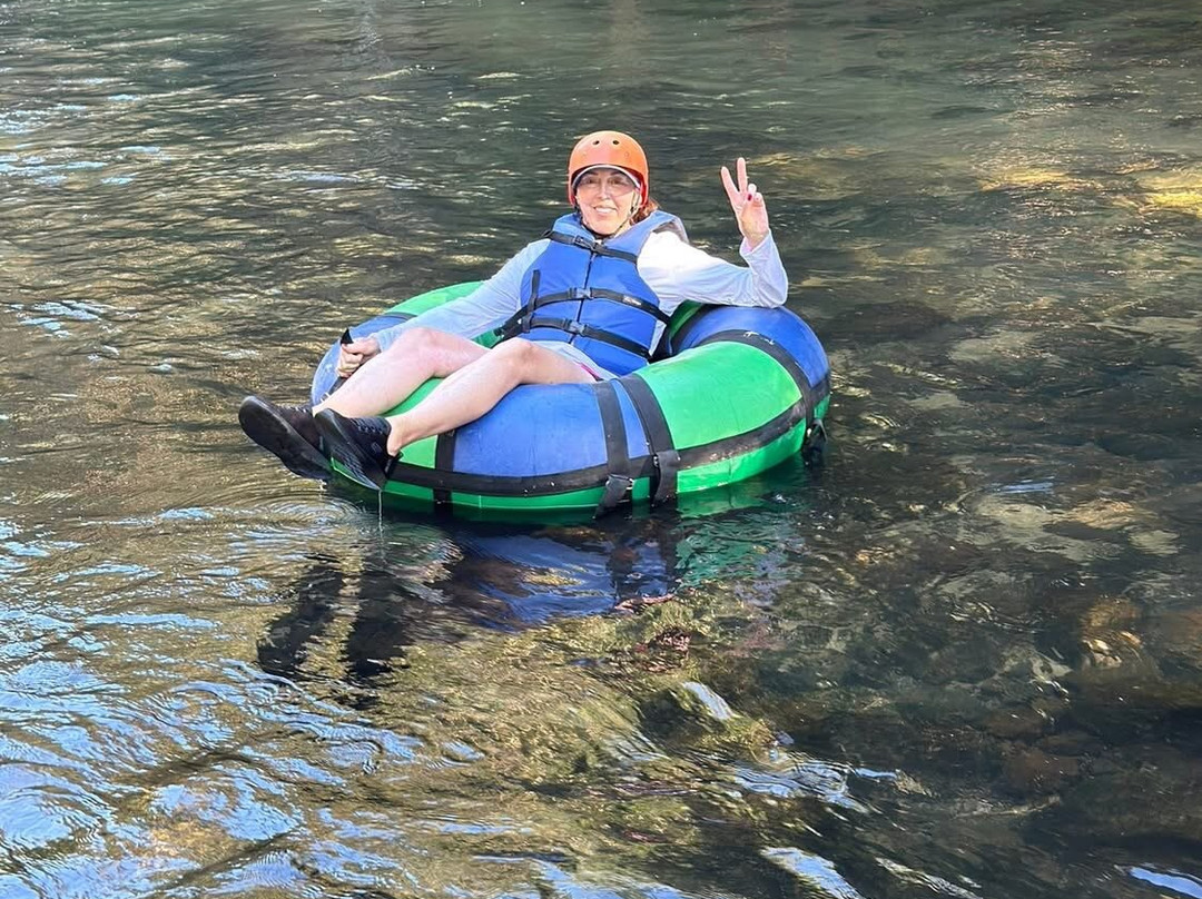 Lucy Kitcher Pickleball-格雷斯湾必去景点