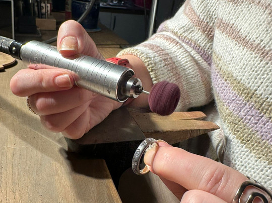 NI Silver Jewellery-霍利伍德必去景点