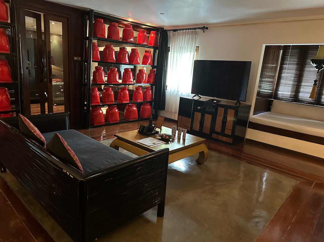 三昧别墅酒店主图