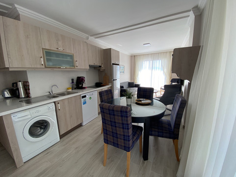 图伦克外交官酒店主图