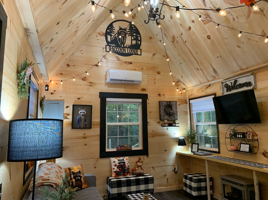 Coops Creek Cabins