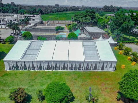 特里亚努姆乌尔瓦兹广场酒店-浴室