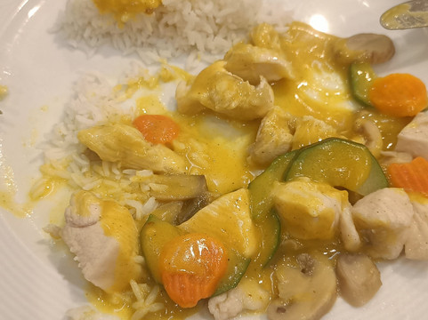 比特堡酒店主图