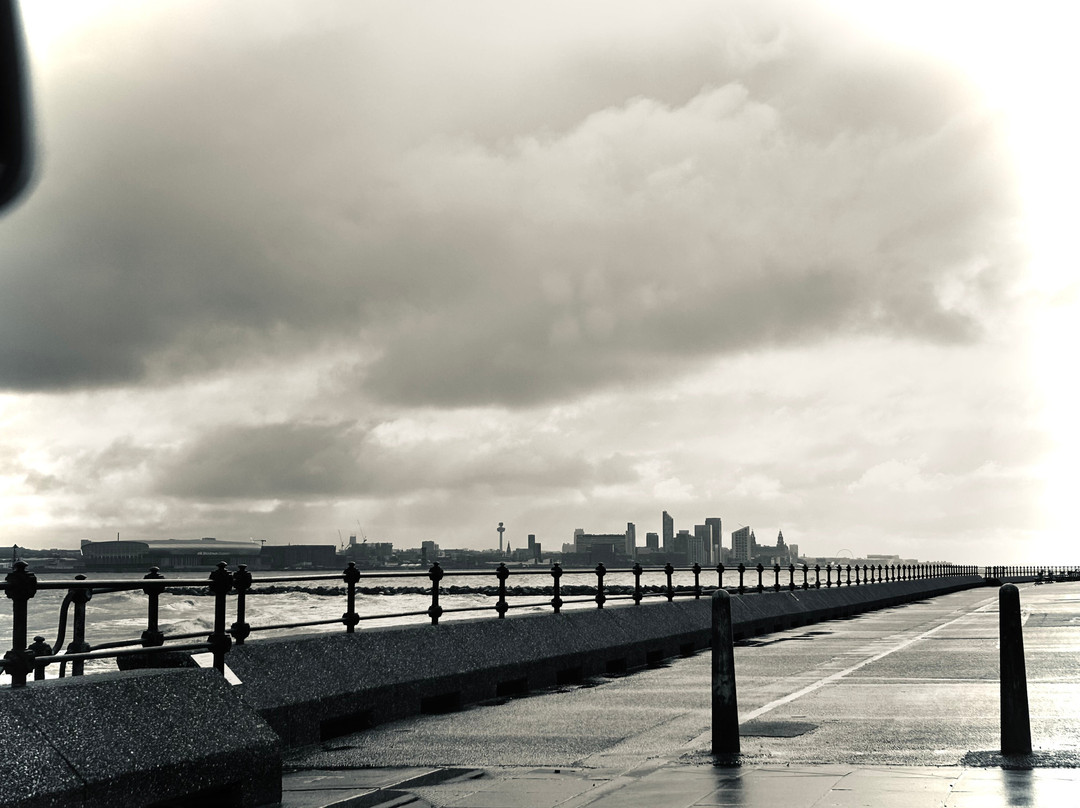 沃勒西新布赖顿旅客之家酒店主图