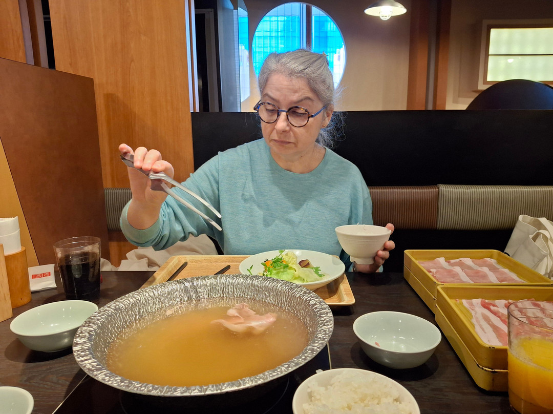 MO-MO-PARADISE 渋谷センター街店