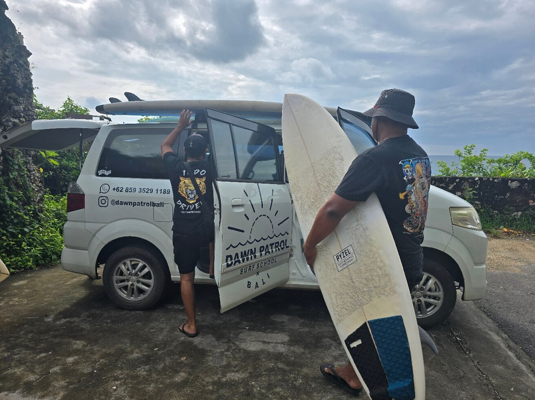 Dawn Patrol Bali - Balangan Surf School-金巴兰必去景点